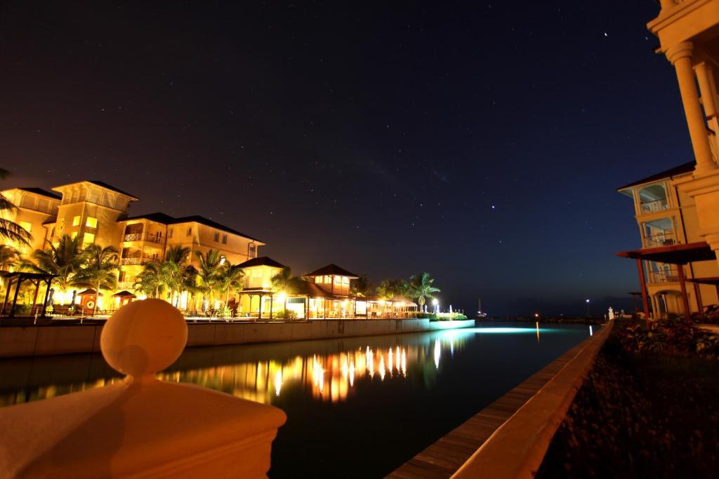 The Landings Resort And Spa - All Suites Gros Islet Exterior photo